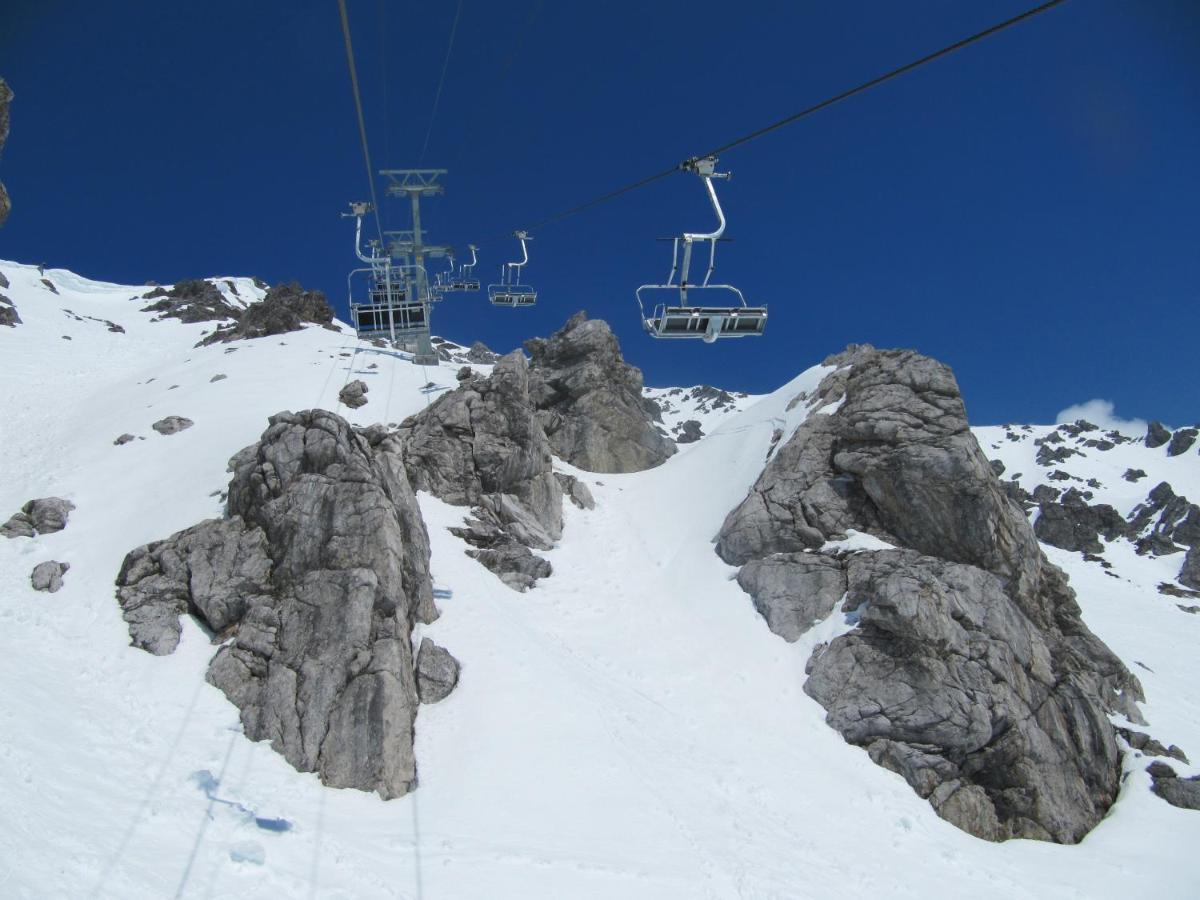 Haus Tannegg Acomodação com café da manhã Pettneu am Arlberg Exterior foto