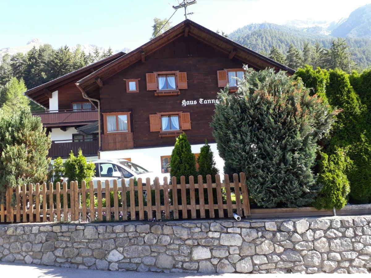 Haus Tannegg Acomodação com café da manhã Pettneu am Arlberg Exterior foto